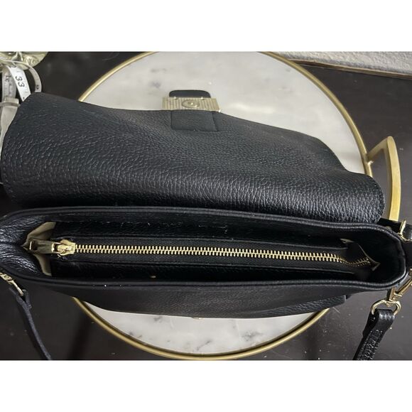 Divina Firenze Italian Leather Abbi  Black Crossbody/Shoulder Flap Bag Purse - Picture 6 of 10